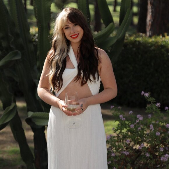 SABO SKIRT Sierra-Rose Pleated Maxi White Flowy Maxi Dress - Picture 3 of 4